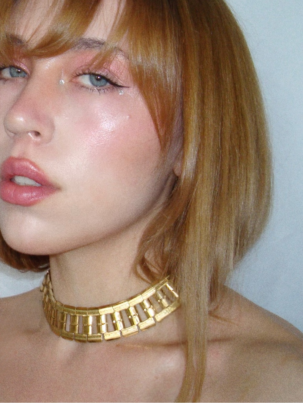 VINTAGE GOLD STAMPED COLLAR NECKLACE